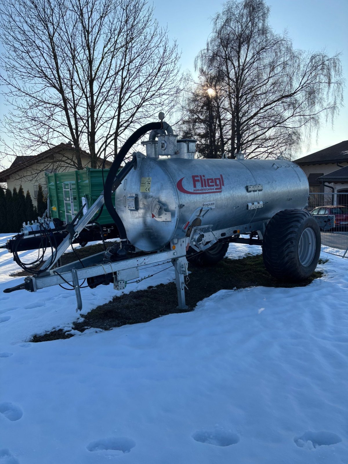 Vakuumfass Türe ait Fliegl VFW 6200, Neumaschine içinde Elixhausen (resim 2)