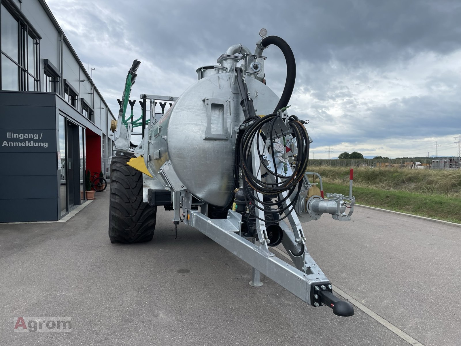 Vakuumfass typu Fliegl VWF 8600 JumboLine + Skate 90, Neumaschine v Meißenheim-Kürzell (Obrázek 7)