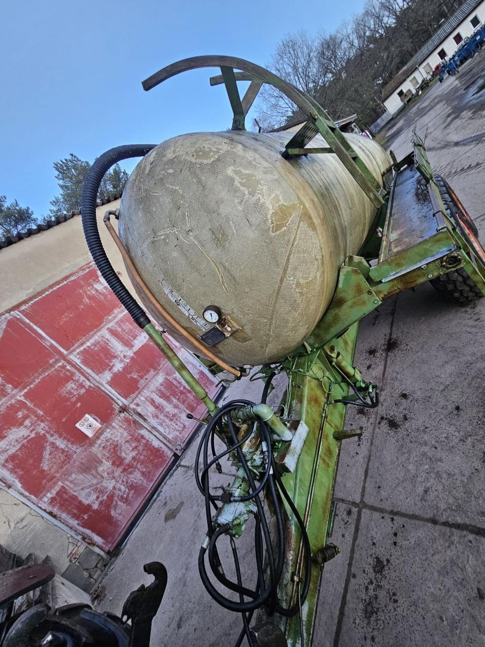 Vakuumfass des Typs Fortschritt HTS 80, Gebrauchtmaschine in Beelitz (Bild 2)