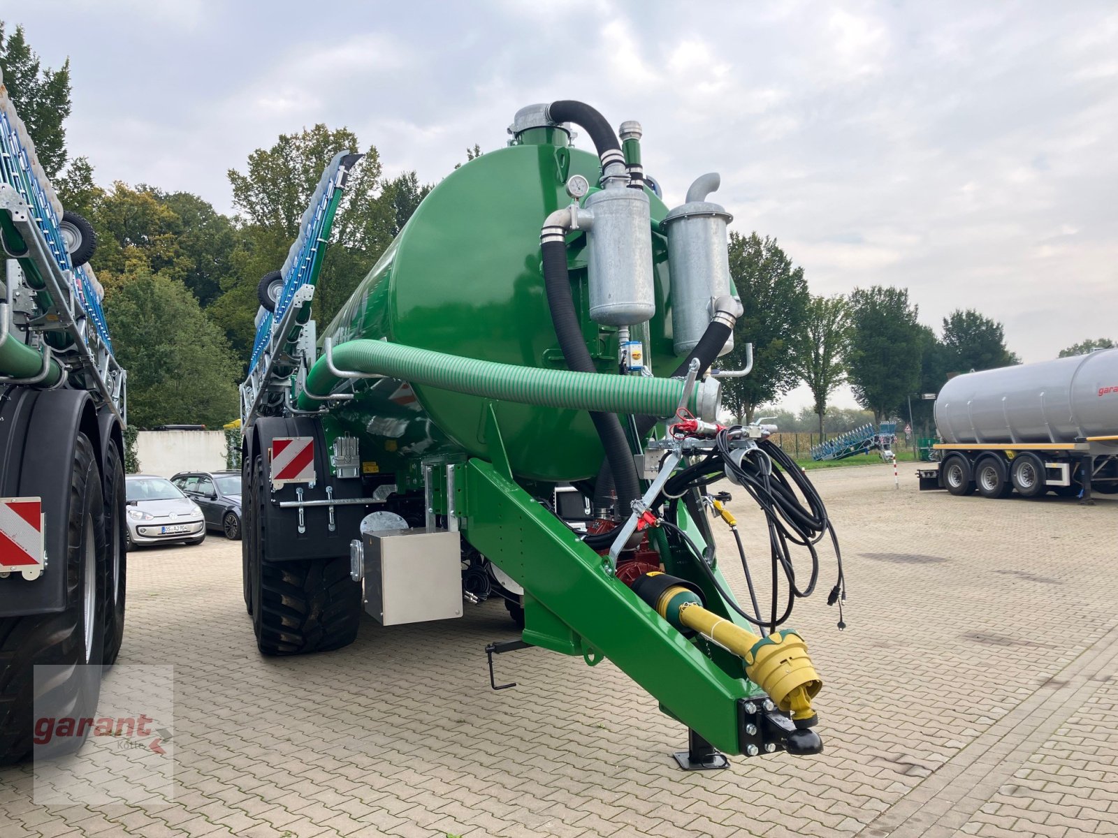 Vakuumfass des Typs Garant Kotte VT 17.300, Neumaschine in Rieste (Bild 1)