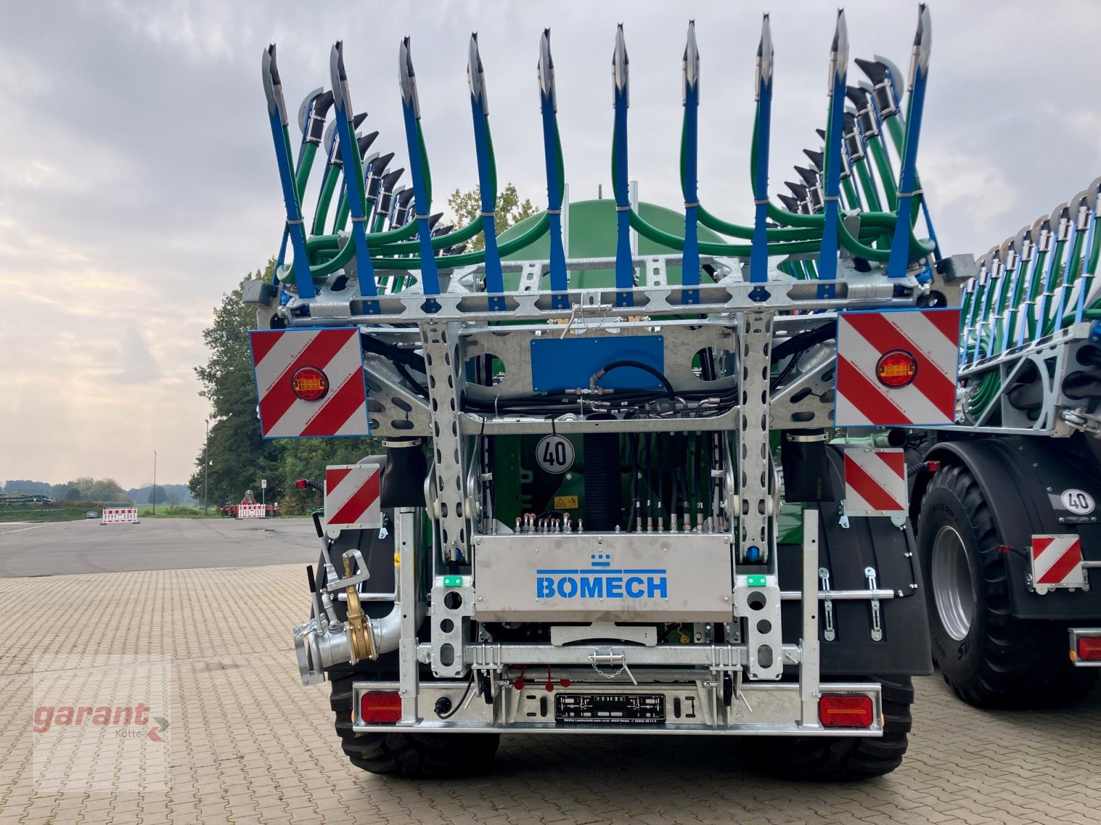 Vakuumfass des Typs Garant Kotte VT 17.300, Neumaschine in Rieste (Bild 2)