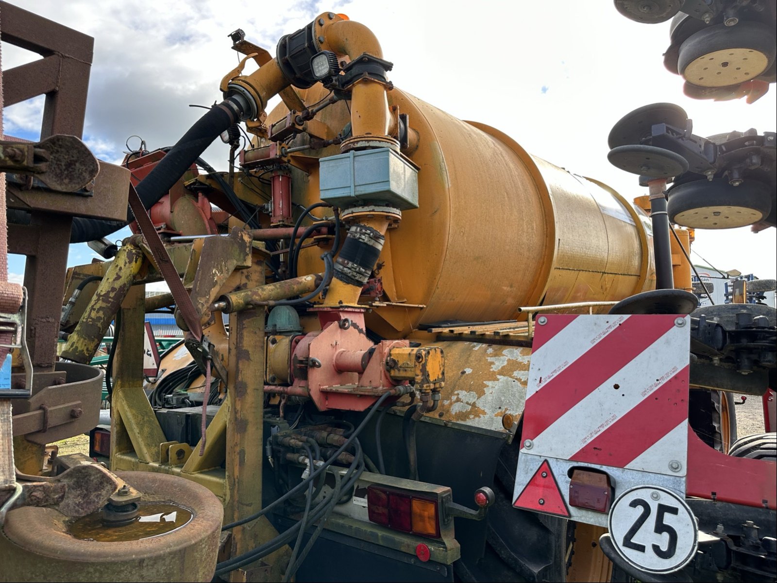 Vakuumfass tip Veenhuis Güllewagen VT300, Gebrauchtmaschine in Gadebusch (Poză 8)