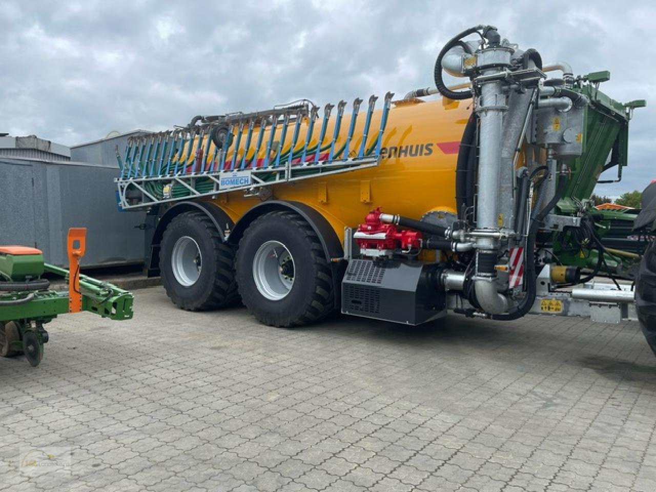 Vakuumfass des Typs Veenhuis Premium-Integral 20000, Neumaschine in Pfreimd (Bild 1)