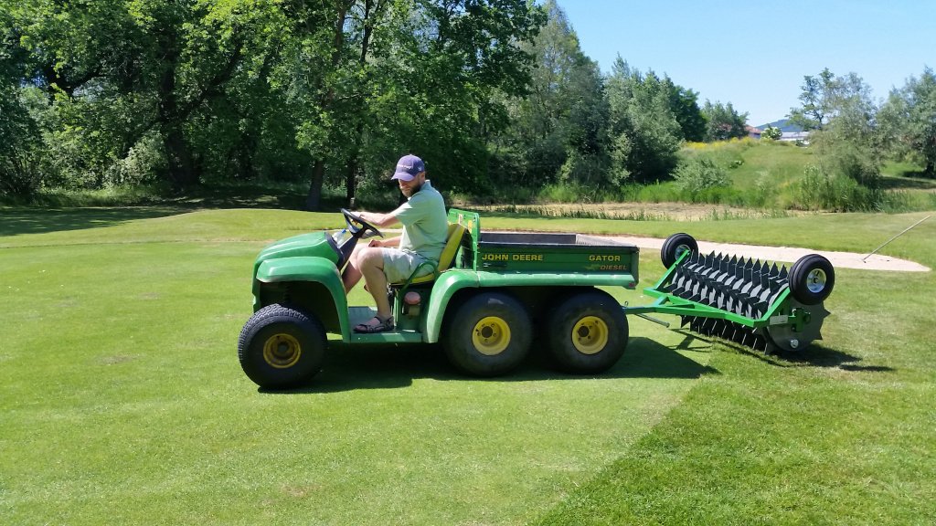 Vertikutierer des Typs Sonstige Agrotipa GolfAerator 120/150, Neumaschine in Roudnice nad Labem (Bild 14)