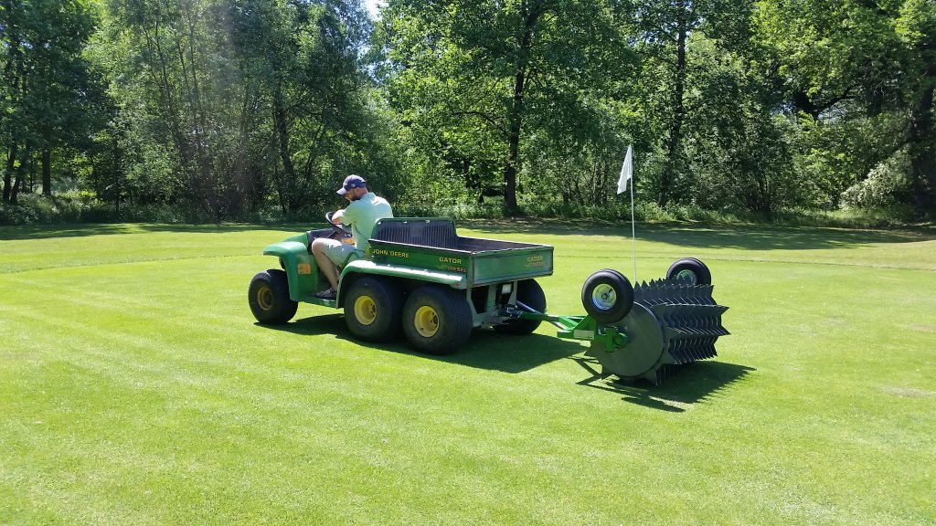Vertikutierer des Typs Sonstige Agrotipa GolfAerator 120/150, Neumaschine in Roudnice nad Labem (Bild 12)