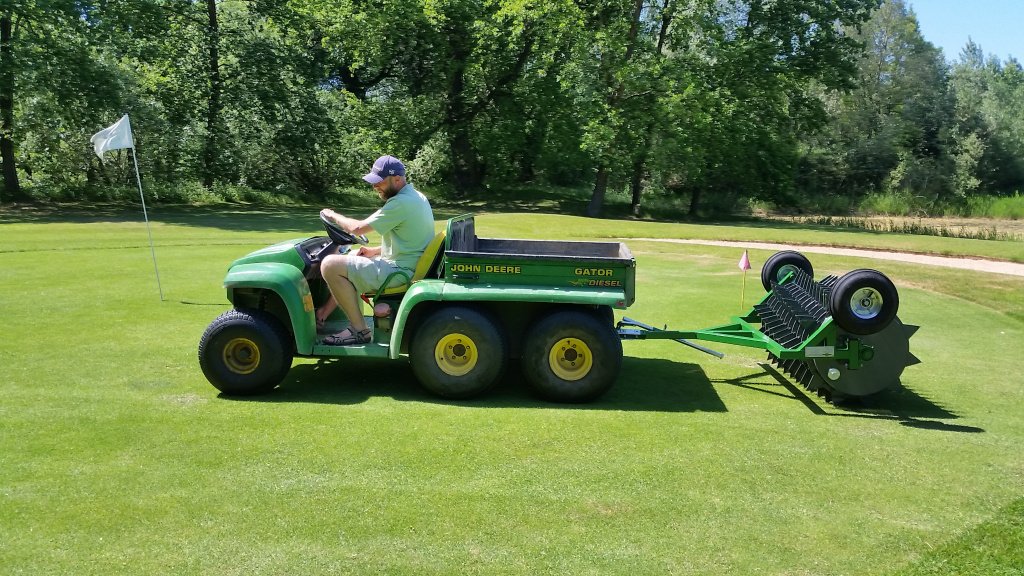 Vertikutierer des Typs Sonstige Agrotipa GolfAerator 120/150, Neumaschine in Roudnice nad Labem (Bild 11)
