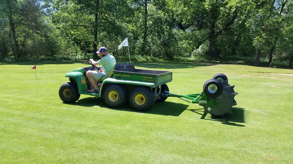 Vertikutierer des Typs Sonstige Agrotipa GolfAerator 120/150, Neumaschine in Roudnice nad Labem (Bild 10)