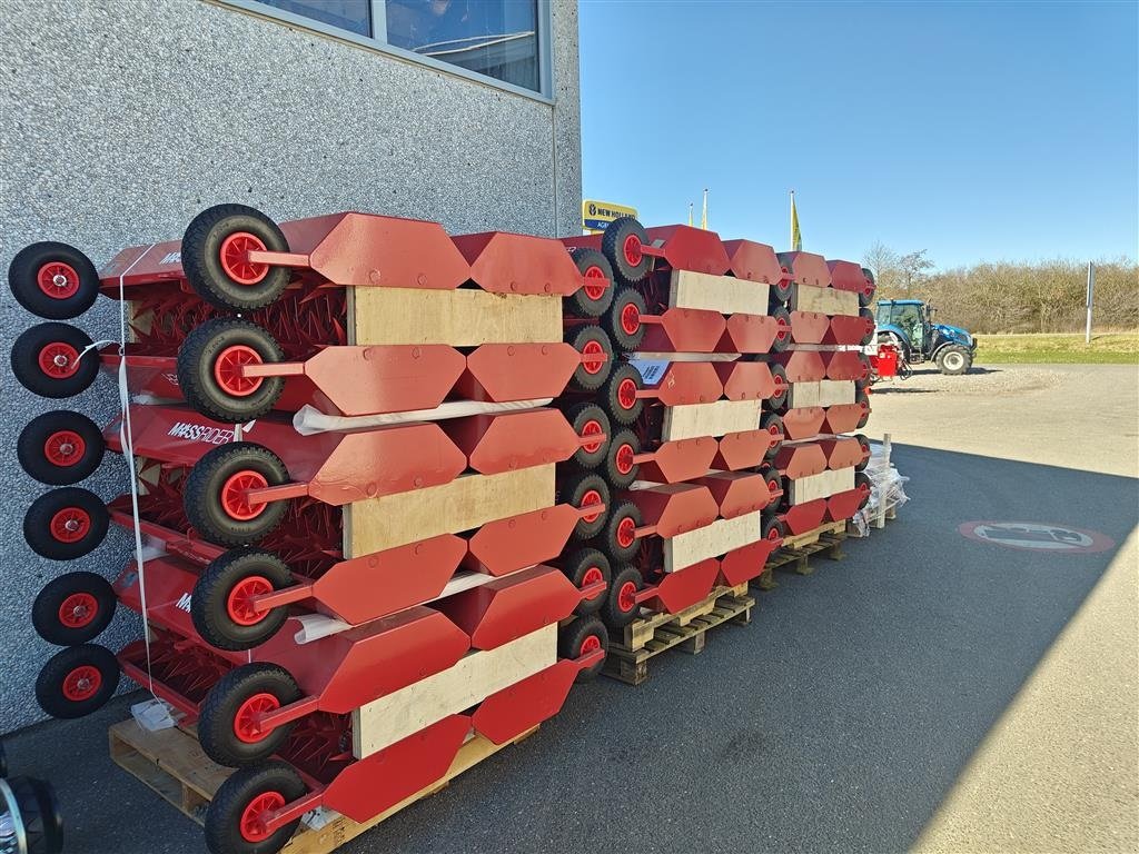 Vertikutierer des Typs Sonstige M132 KÆMPE LAGERTILBUD, Gebrauchtmaschine in Holstebro (Bild 2)