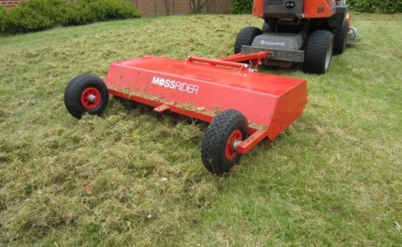 Vertikutierer des Typs Sonstige MOSSRIDER M102, Gebrauchtmaschine in Videbæk (Bild 1)