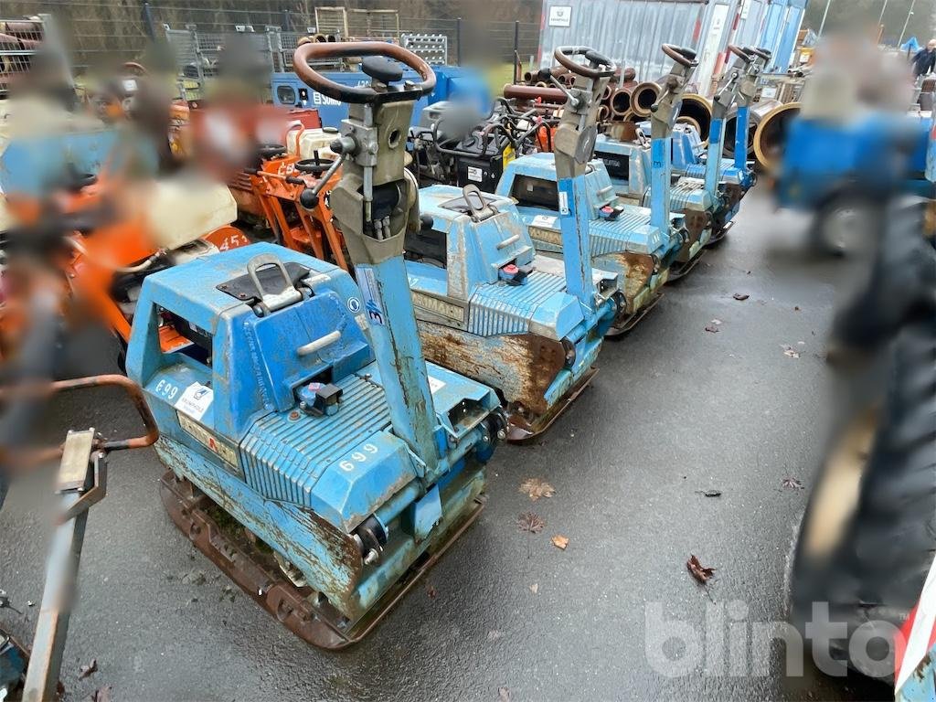 Vibrations-Stampfer del tipo Ammann AVH 100/20, Gebrauchtmaschine In Düsseldorf (Immagine 3)