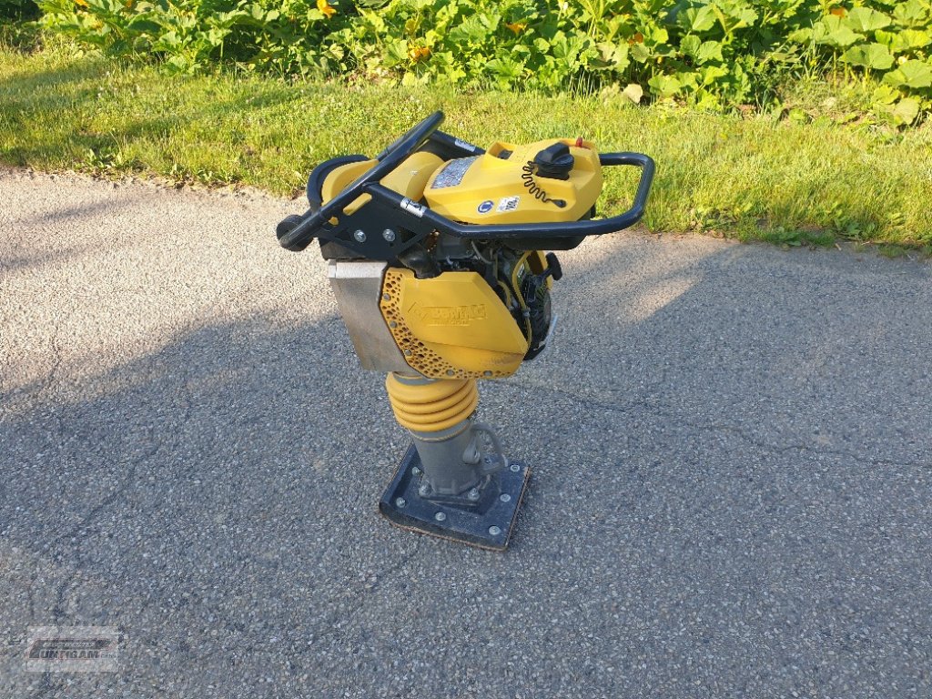 Vibrations-Stampfer des Typs Bomag BT 65, Neumaschine in Deutsch - Goritz (Bild 2)