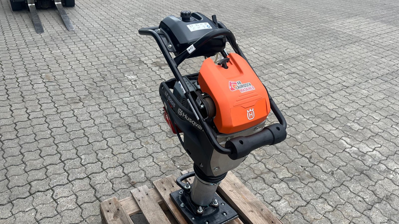 Vibrations-Stampfer typu Husqvarna LT5005 NY jordloppe Klar til brug, Gebrauchtmaschine v Rønnede (Obrázek 5)