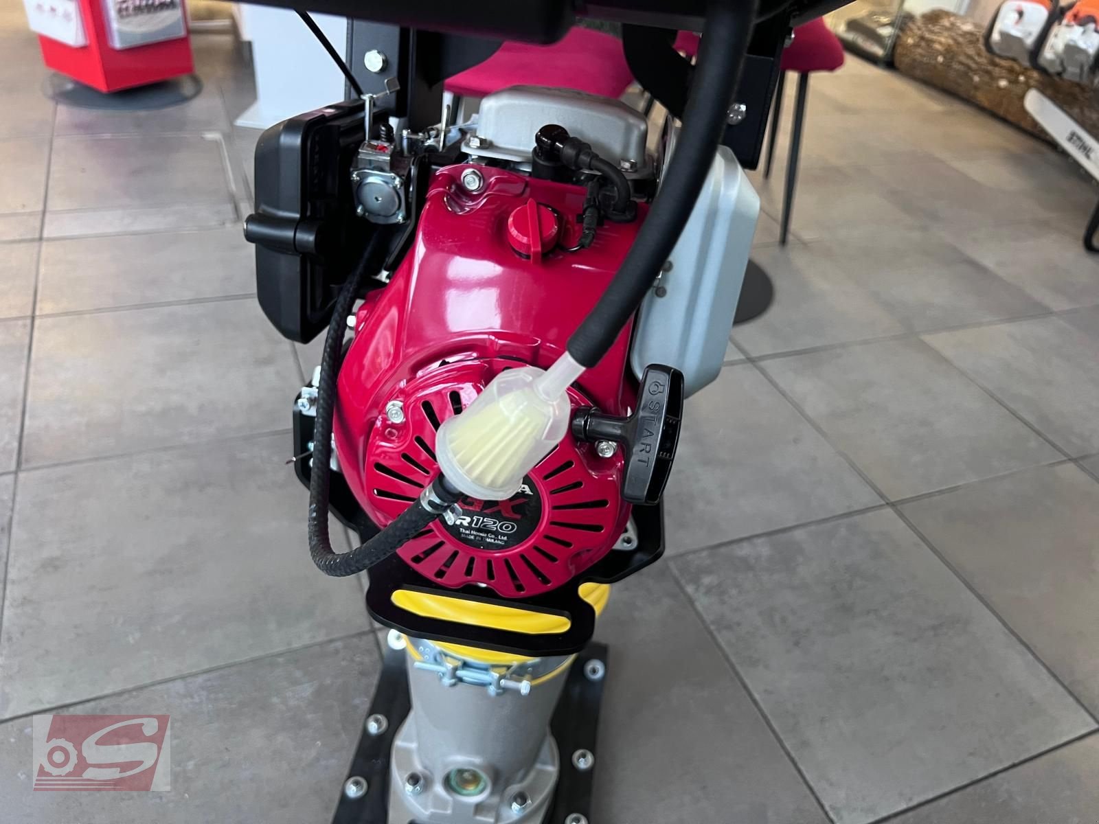 Vibrations-Stampfer del tipo Sonstige GR680G, Neumaschine In Offenhausen (Immagine 4)