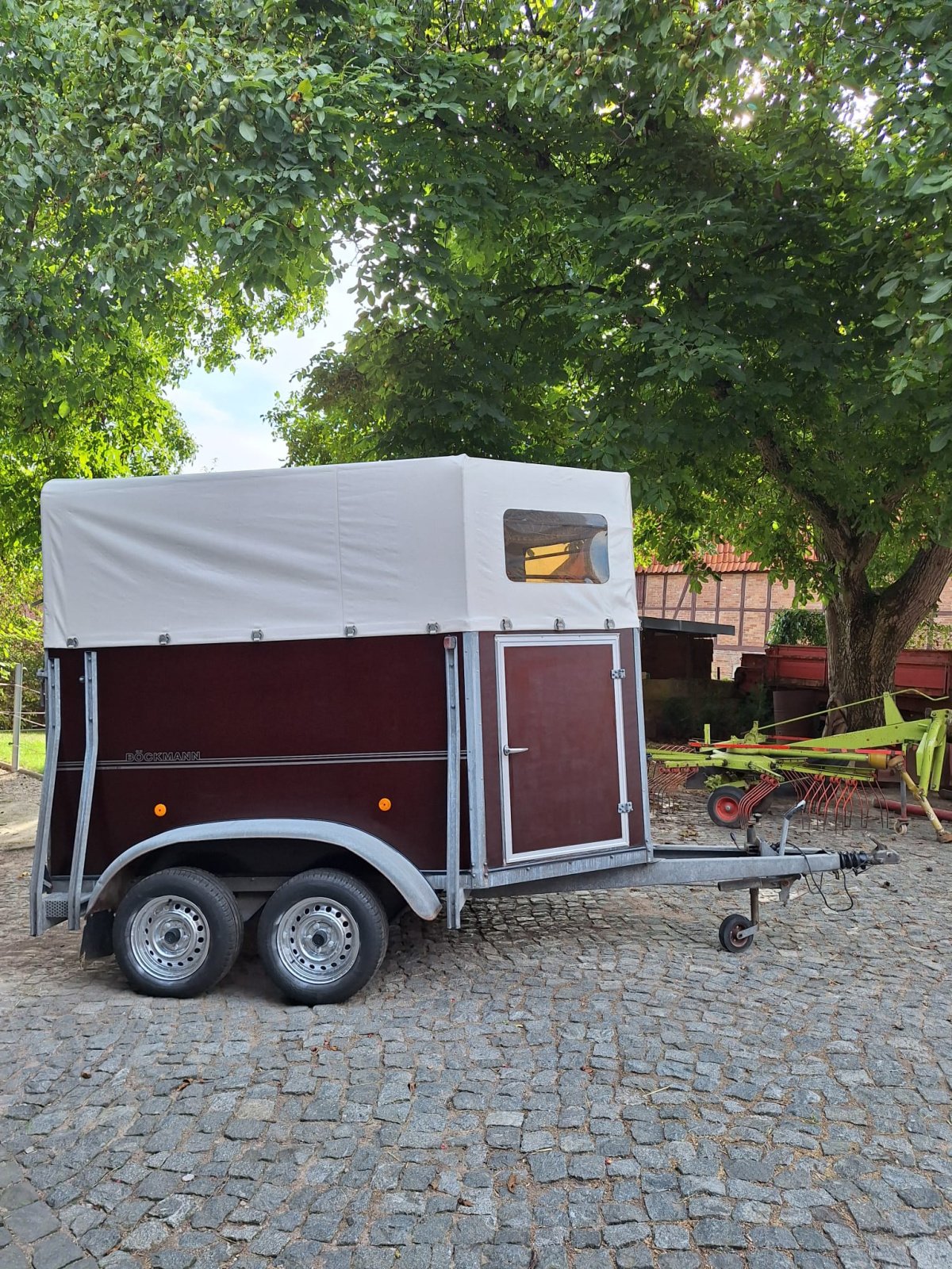 Viehanhänger des Typs Böckmann Duo C, Gebrauchtmaschine in Kalefeld (Bild 1)