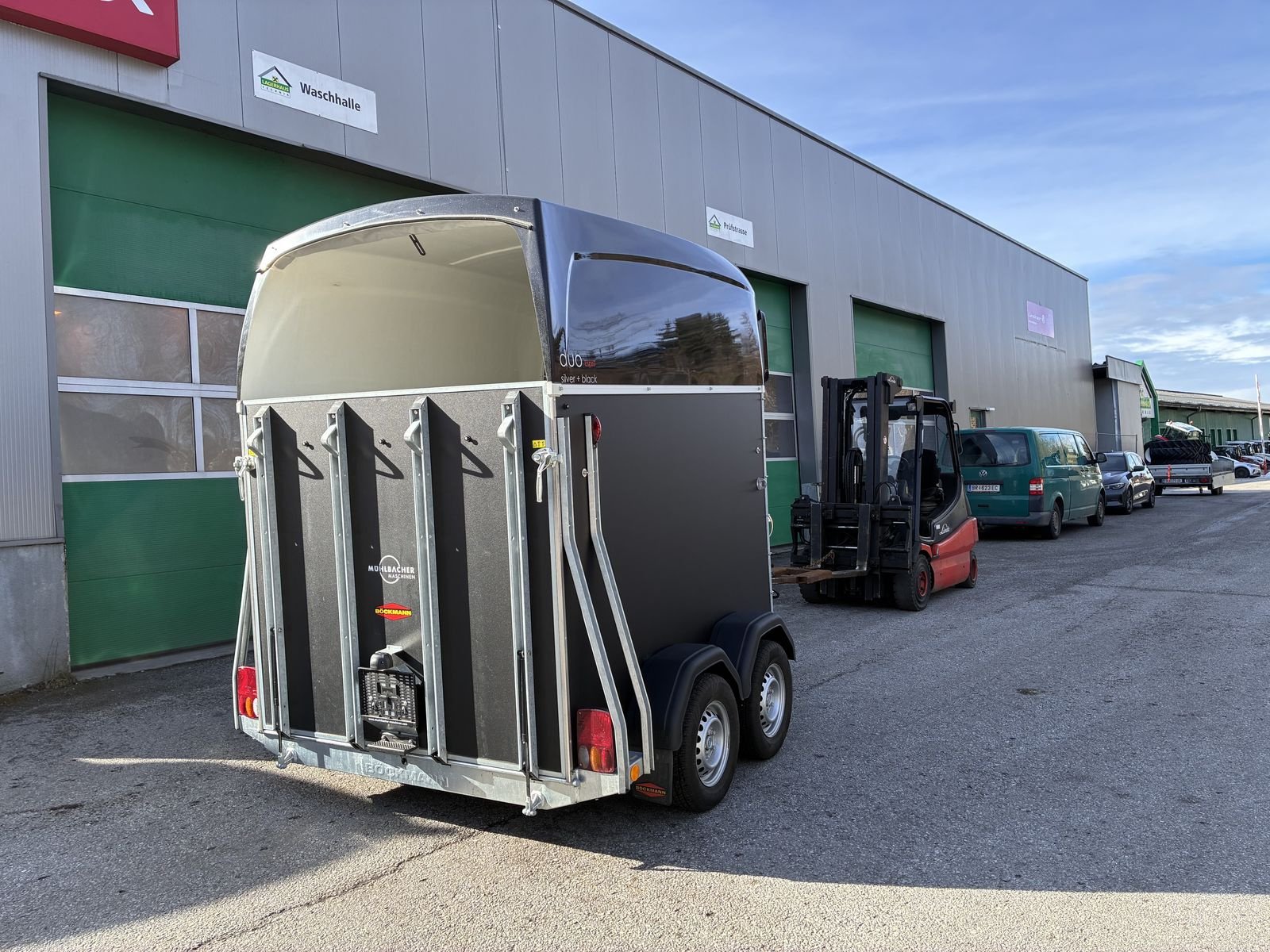 Viehanhänger del tipo Böckmann Duo Esprit Silver+Black, Gebrauchtmaschine In Bergheim (Immagine 4)