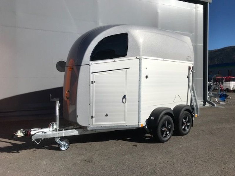 Viehanhänger des Typs Böckmann Pferdeanhänger Big Champion R, Neumaschine in Tamsweg (Bild 2)