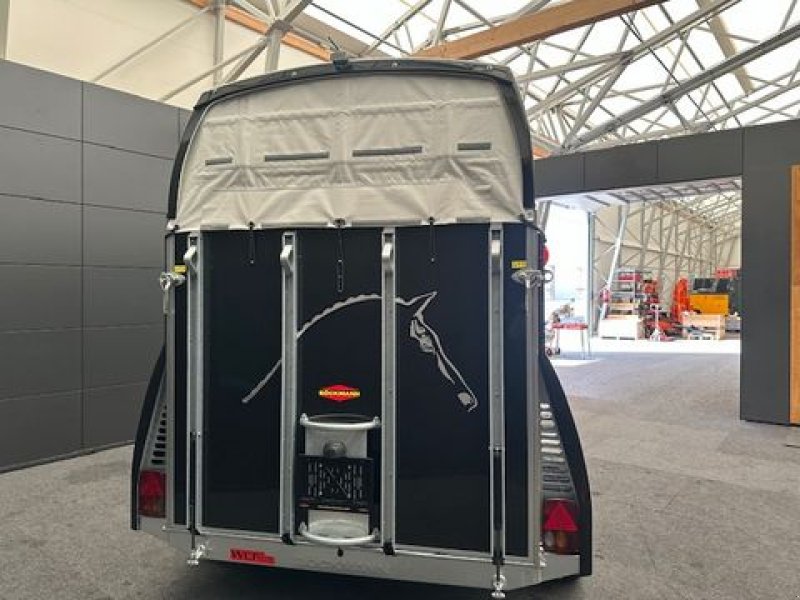 Viehanhänger des Typs Böckmann Pferdeanhänger Big Master WCF 2,7to 3,90x1,75m, Neumaschine in Tamsweg (Bild 10)