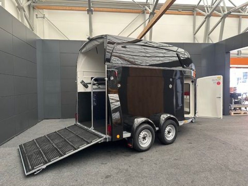 Viehanhänger des Typs Böckmann Pferdeanhänger Big Master WCF 2,7to 3,90x1,75m, Neumaschine in Tamsweg (Bild 20)