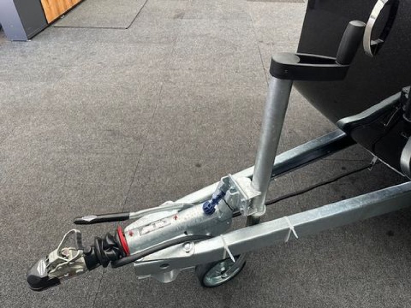 Viehanhänger a típus Böckmann Pferdeanhänger Big Master WCF 2,7to 3,90x1,75m, Neumaschine ekkor: Tamsweg (Kép 15)