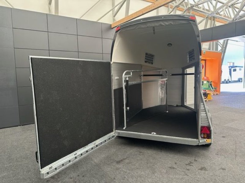 Viehanhänger des Typs Böckmann Pferdeanhänger Champion Esprit s+b 2400kg, Neumaschine in Tamsweg (Bild 15)