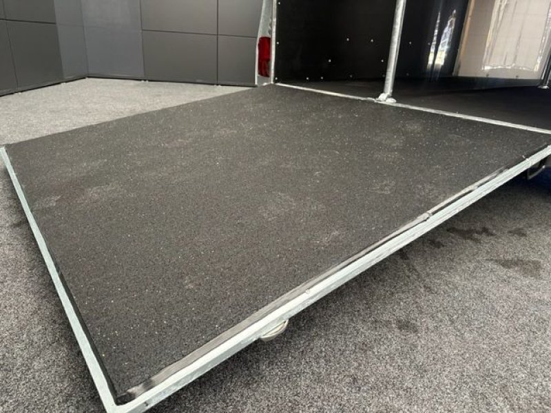 Viehanhänger des Typs Böckmann Pferdeanhänger Champion Esprit s+b 2400kg, Neumaschine in Tamsweg (Bild 21)