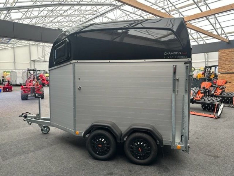 Viehanhänger des Typs Böckmann Pferdeanhänger Champion Esprit s+b 2400kg, Neumaschine in Tamsweg (Bild 11)