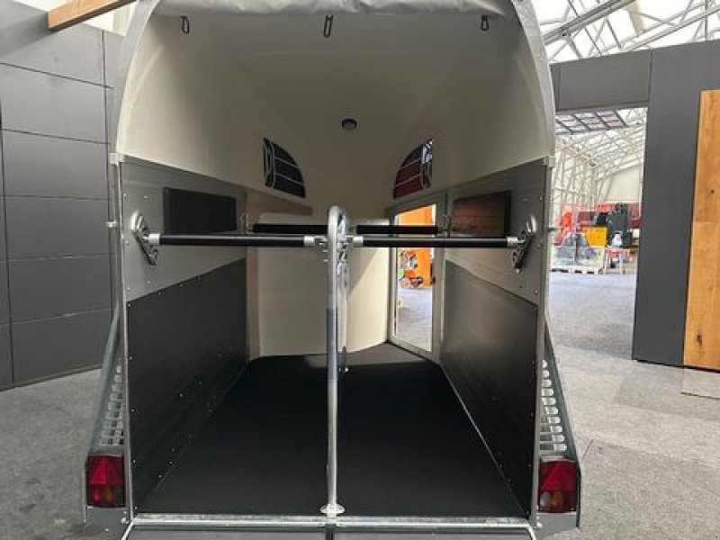 Viehanhänger of the type Böckmann Pferdeanhänger Champion R 2,4to 3,28x1,65m, Neumaschine in Tamsweg (Picture 14)