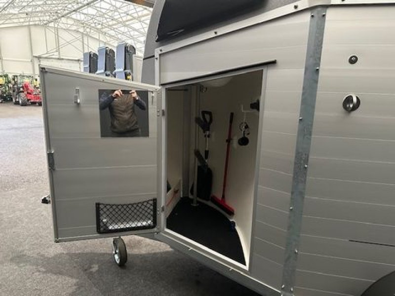 Viehanhänger of the type Böckmann Pferdeanhänger Champion R 2,4to 3,28x1,65m, Neumaschine in Tamsweg (Picture 10)