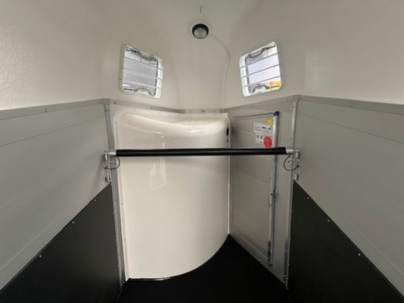 Viehanhänger typu Böckmann Pferdeanhänger Champion Uno Esprit ECO 1,6to, Neumaschine v Tamsweg (Obrázek 13)