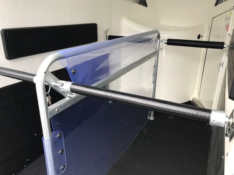 Viehanhänger des Typs Böckmann Pferdeanhänger Comfort (22) 2,4to 3,35x,1,65m, Neumaschine in Tamsweg (Bild 21)