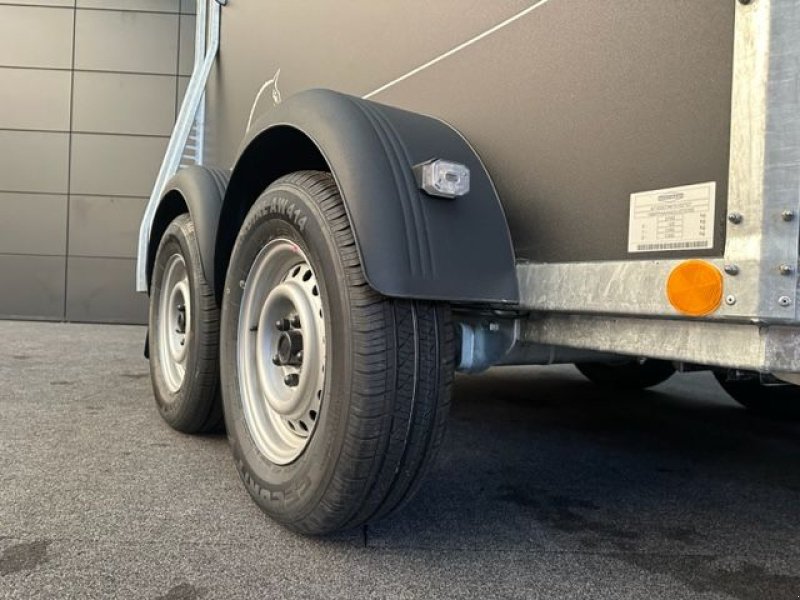 Viehanhänger typu Böckmann Pferdeanhänger Duo C 2700kg, Neumaschine v Tamsweg (Obrázek 5)