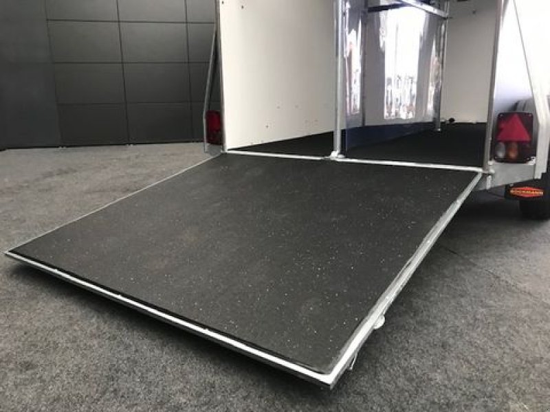 Viehanhänger des Typs Böckmann Pferdeanhänger Duo Esprit 2,4to 3,10x1,65m, Neumaschine in Tamsweg (Bild 15)