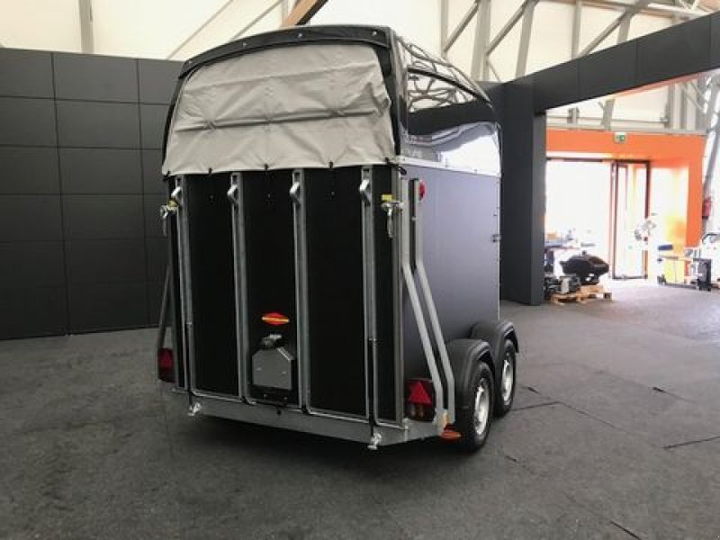 Viehanhänger van het type Böckmann Pferdeanhänger Duo Esprit 2,4to 3,10x1,65m, Neumaschine in Tamsweg (Foto 7)