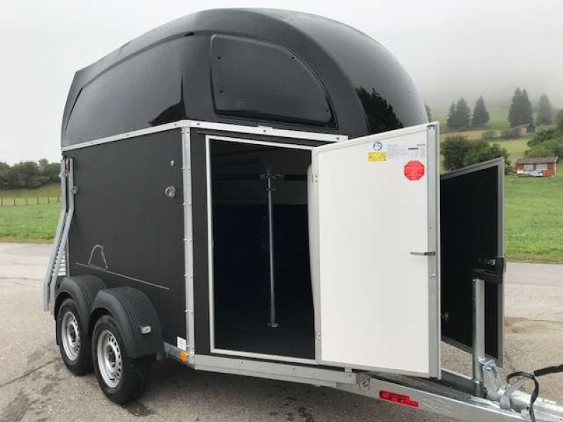 Viehanhänger des Typs Böckmann Pferdeanhänger Duo R mit Sattelkammer, Neumaschine in Tamsweg (Bild 16)