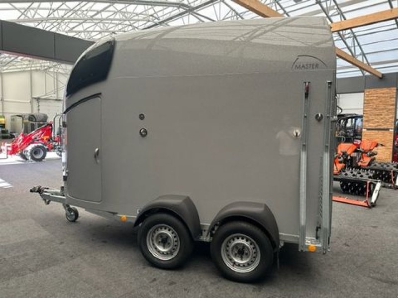 Viehanhänger du type Böckmann Pferdeanhänger Master WCF 2,4to 3,56x1,65m, Neumaschine en Tamsweg (Photo 11)