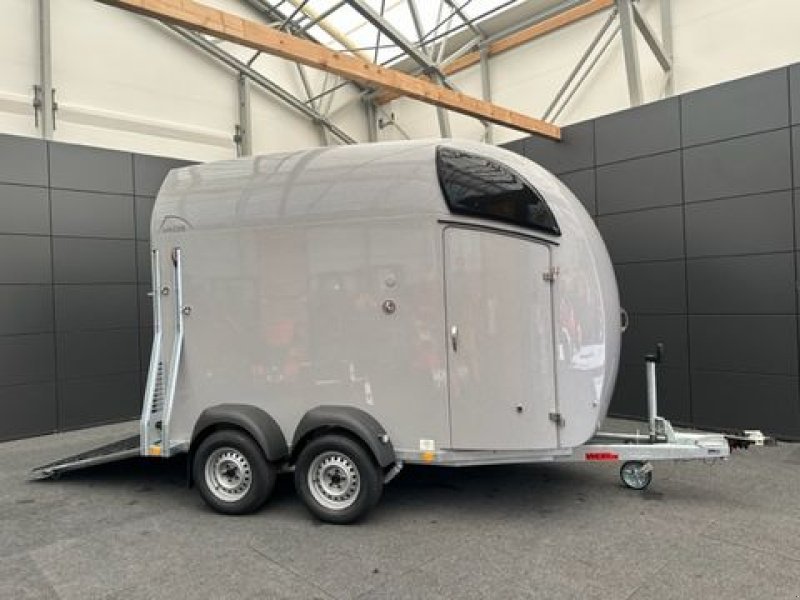 Viehanhänger du type Böckmann Pferdeanhänger Master WCF 2,4to 3,56x1,65m, Neumaschine en Tamsweg (Photo 19)