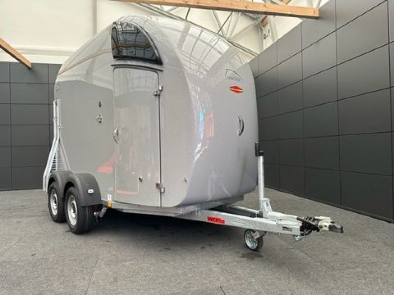 Viehanhänger of the type Böckmann Pferdeanhänger Master WCF 2,4to 3,56x1,65m, Neumaschine in Tamsweg (Picture 3)