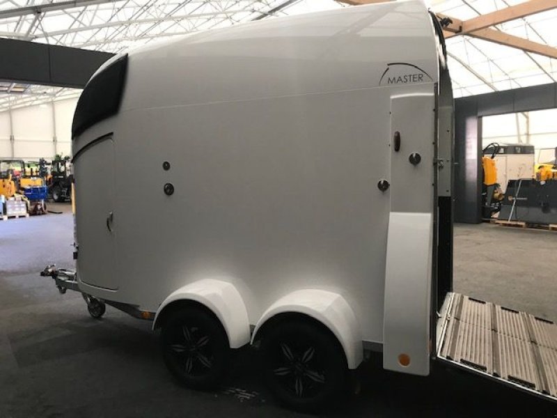 Viehanhänger of the type Böckmann Pferdeanhänger Master WCF, Neumaschine in Tamsweg (Picture 14)