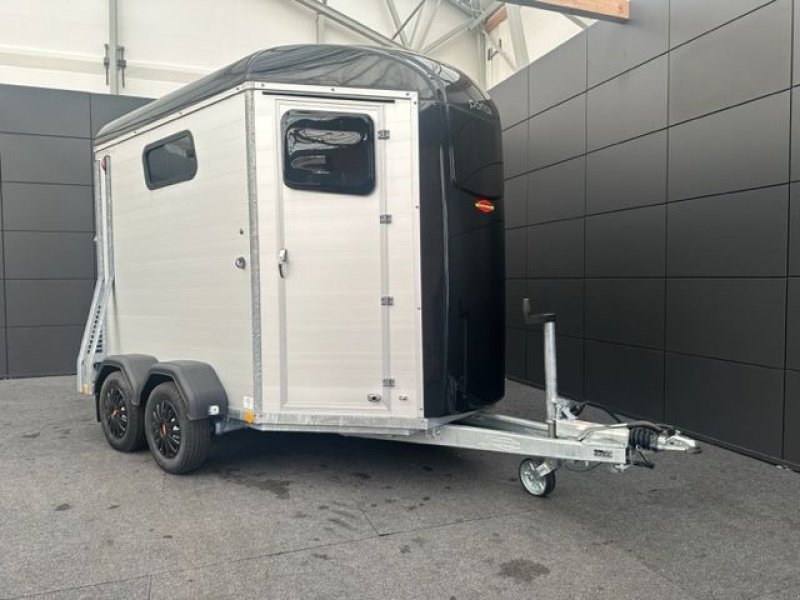 Viehanhänger des Typs Böckmann Pferdeanhänger Portax Esprit silver+black 2,4to, Neumaschine in Tamsweg (Bild 2)