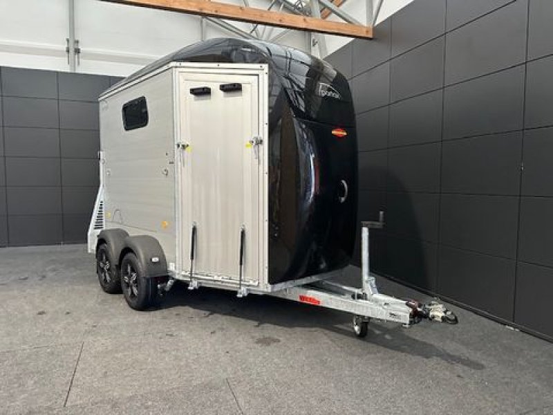 Viehanhänger of the type Böckmann Pferdeanhänger Portax K (22) 3,56x1,75m 2,7to, Neumaschine in Tamsweg (Picture 1)