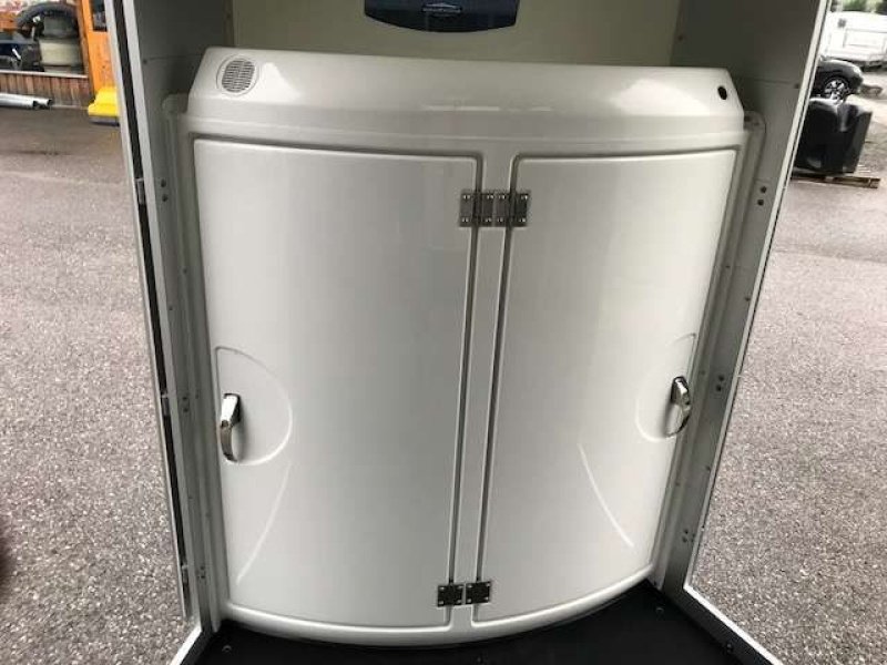 Viehanhänger del tipo Böckmann Pferdeanhänger Portax L E, Neumaschine In Tamsweg (Immagine 21)