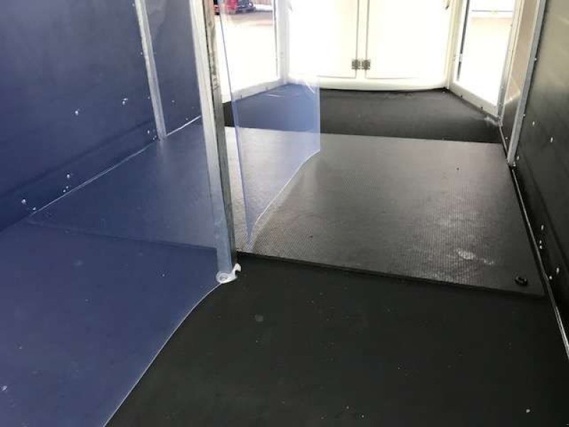 Viehanhänger del tipo Böckmann Pferdeanhänger Portax L E, Neumaschine In Tamsweg (Immagine 10)