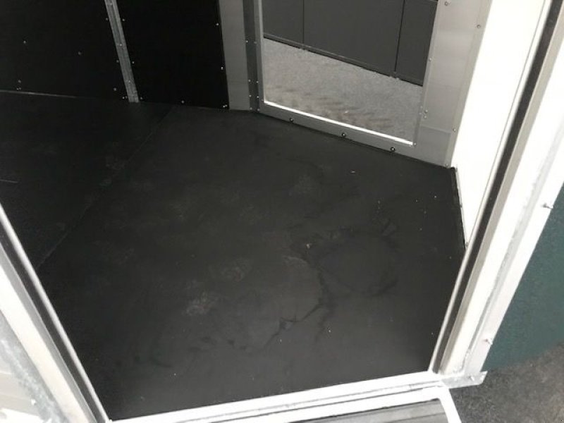 Viehanhänger typu Böckmann Pferdeanhänger Portax L K, Neumaschine v Tamsweg (Obrázek 14)