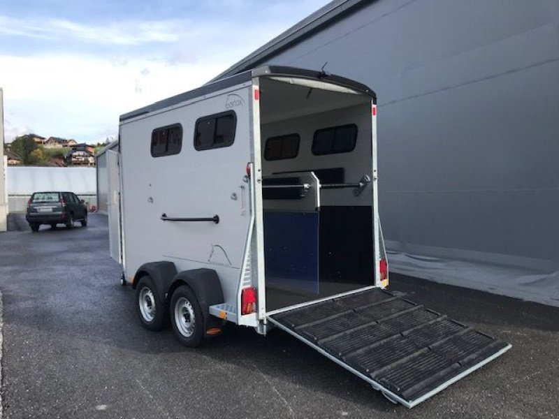 Viehanhänger del tipo Böckmann Pferdeanhänger Portax L K, Neumaschine In Tamsweg (Immagine 18)