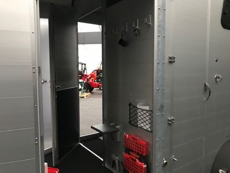 Viehanhänger des Typs Böckmann Pferdeanhänger Portax L SR 2,7to 4,19x1,75m, Neumaschine in Tamsweg (Bild 16)