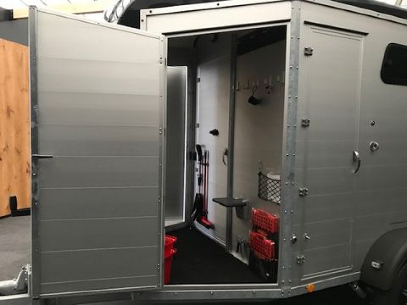 Viehanhänger des Typs Böckmann Pferdeanhänger Portax L SR 2,7to 4,19x1,75m, Neumaschine in Tamsweg (Bild 15)