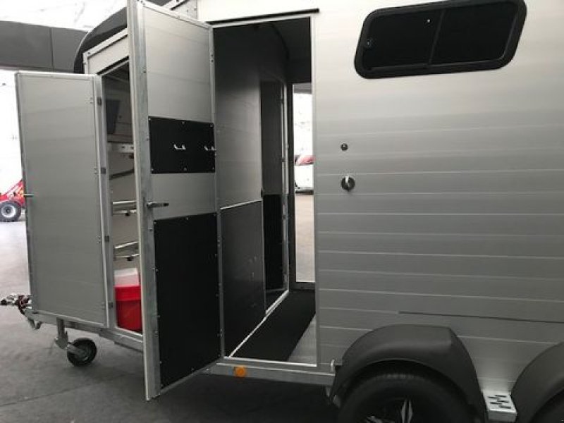 Viehanhänger des Typs Böckmann Pferdeanhänger Portax L SR 2,7to 4,19x1,75m, Neumaschine in Tamsweg (Bild 17)