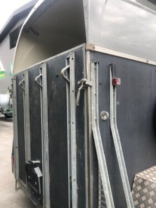 Viehanhänger от тип Böckmann Pferdeanhänger, Gebrauchtmaschine в Bruck (Снимка 4)