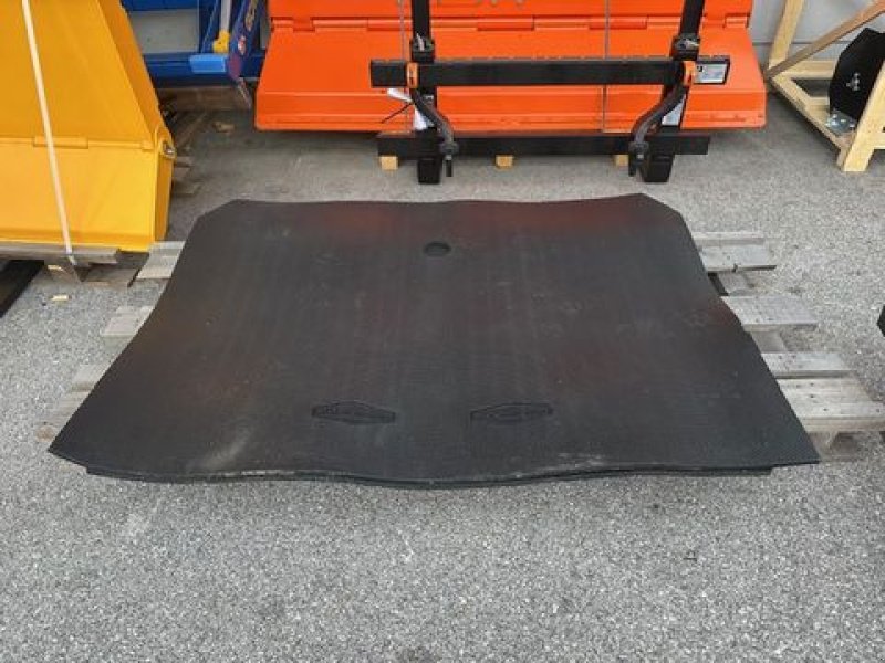 Viehanhänger del tipo Böckmann Verschleißmatte 1,70 x 1,26m, 1,5cm dick, Neumaschine In Tamsweg (Immagine 1)