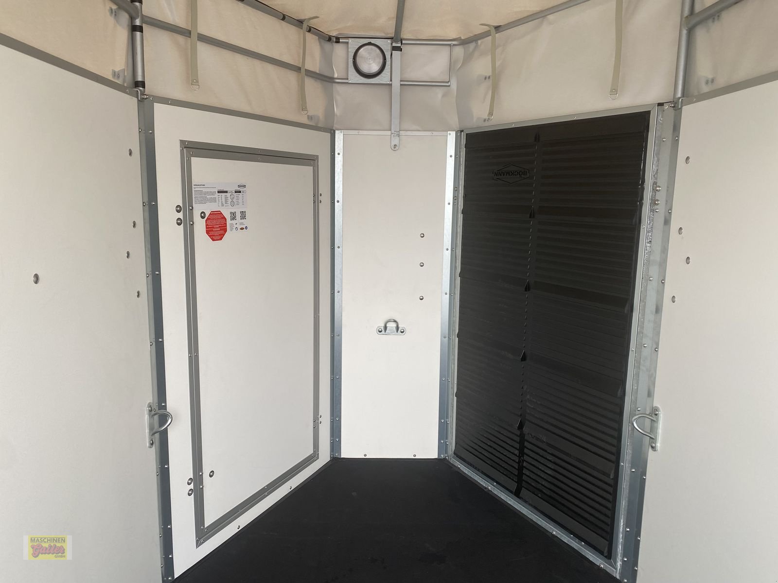 Viehanhänger des Typs Böckmann VH 3014 Viehanhänger in guter Ausstattung, Neumaschine in Kötschach (Bild 20)